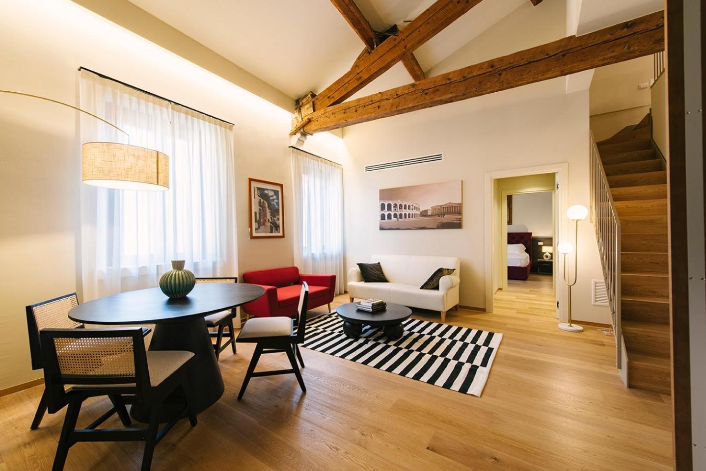 Palazzo Confalonieri Da Lisca Verona Exteriör bild